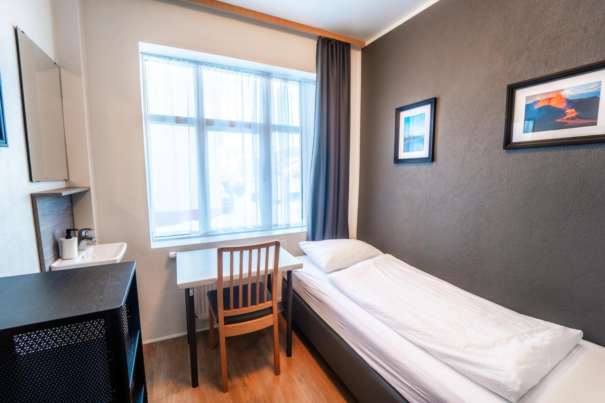 Chambre Simple avec Salle de Bains Commune